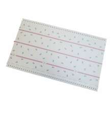 Flugpapper f�r stallmilj�, vitt ark med rosa klistr�nder och tryckta flugmotiv f�r effektiv f�ngst av flugor i ladug�rd och djurstall.