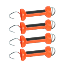 Fyra orange grindhandtag f�r elst�ngsel med svart grepp och metallkrok, utformade f�r s�ker och bekv�m �ppning av grindar, avbildade mot ljus bakgrund.